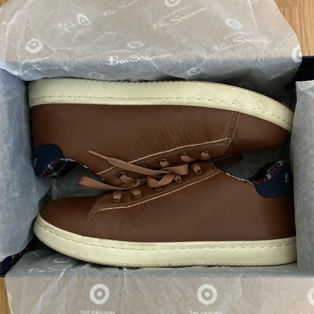 Ben Sherman Size 5 "Hardie" Brown Leather Sneakers - Picture 6 of 8